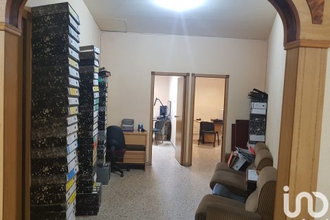 Lokal usługowy w Zaragoza, Hiszpania 124 mkw. nr 186110 – zdjęcie 3