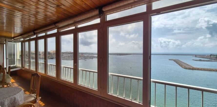 Lägenhet i Torrevieja, Alicante, Spanien 3 sovrum, 98 kvm. Nr. 140496