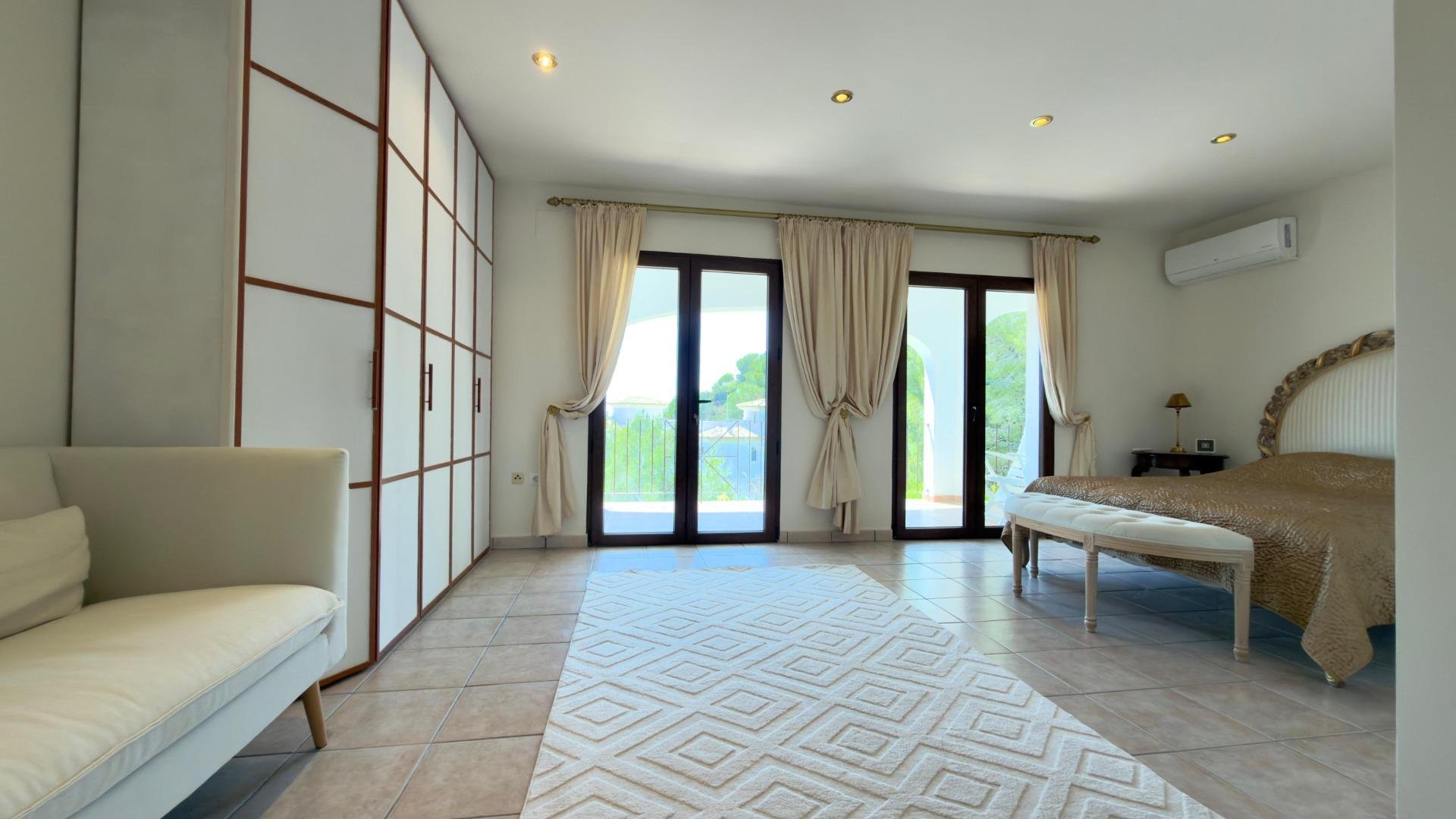 Villa i Altea, Alicante, Spanien 500 kvm. Nr. 167927