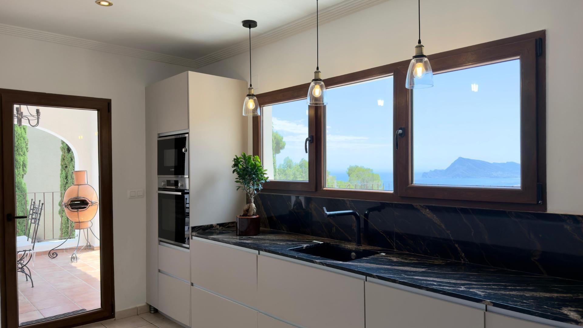 Villa i Altea, Alicante, Spanien 500 kvm. Nr. 167927
