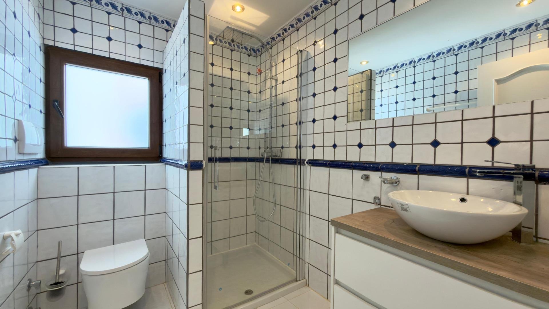 Villa i Altea, Alicante, Spanien 500 kvm. Nr. 167927