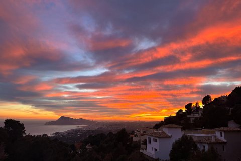 Villa zum Verkauf in Altea, Alicante, Spanien 500 m2 Nr. 167927 - Foto 2