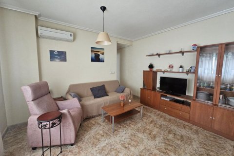 Apartment for sale in Formentera del Segura, Alicante, Spain 2 bedrooms, 64 sq.m. No. 183781 - photo 4