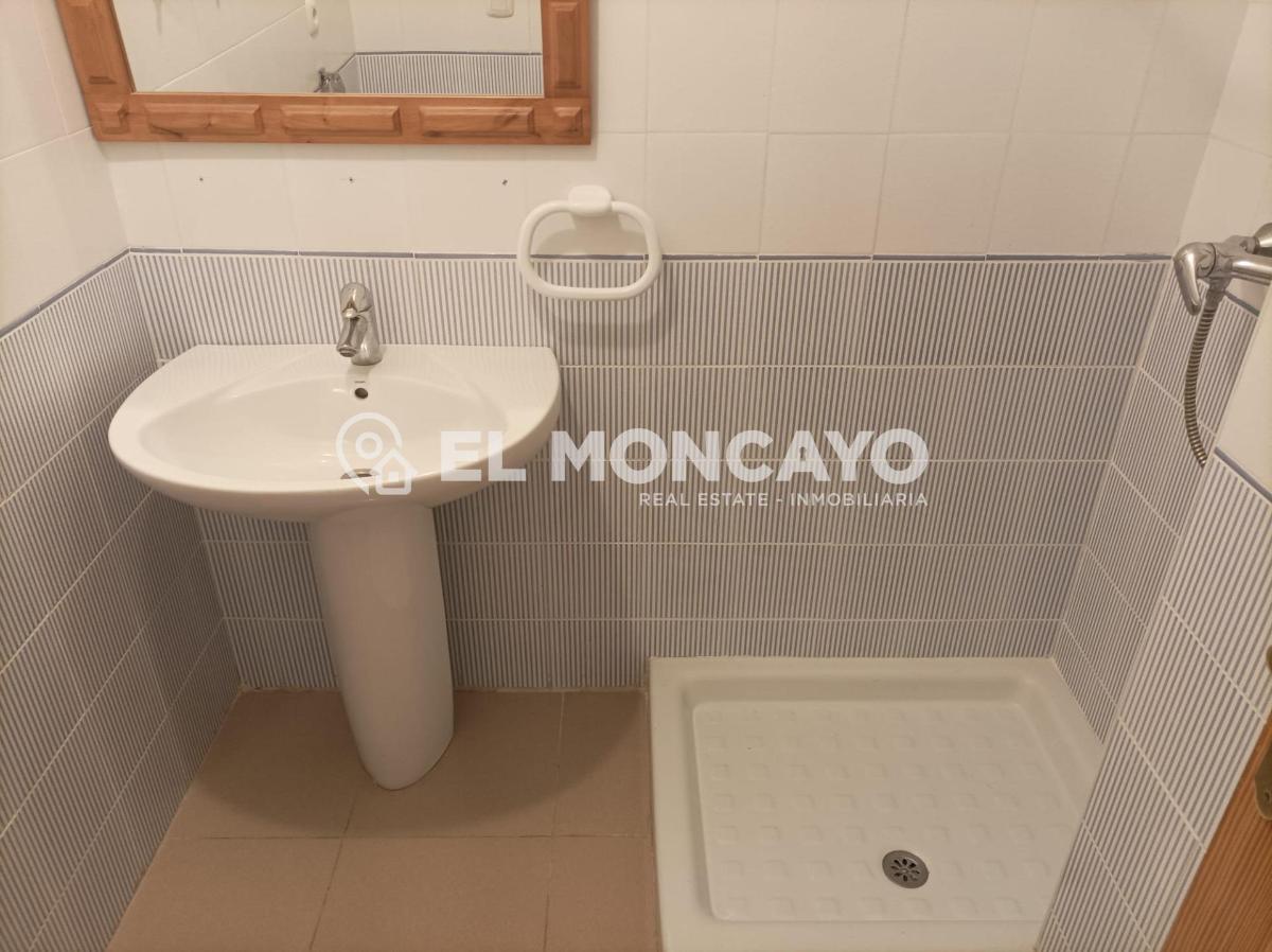 Apartment in Guardamar del Segura, Alicante, Spain 2 bedrooms, 97 sq.m. No. 183780