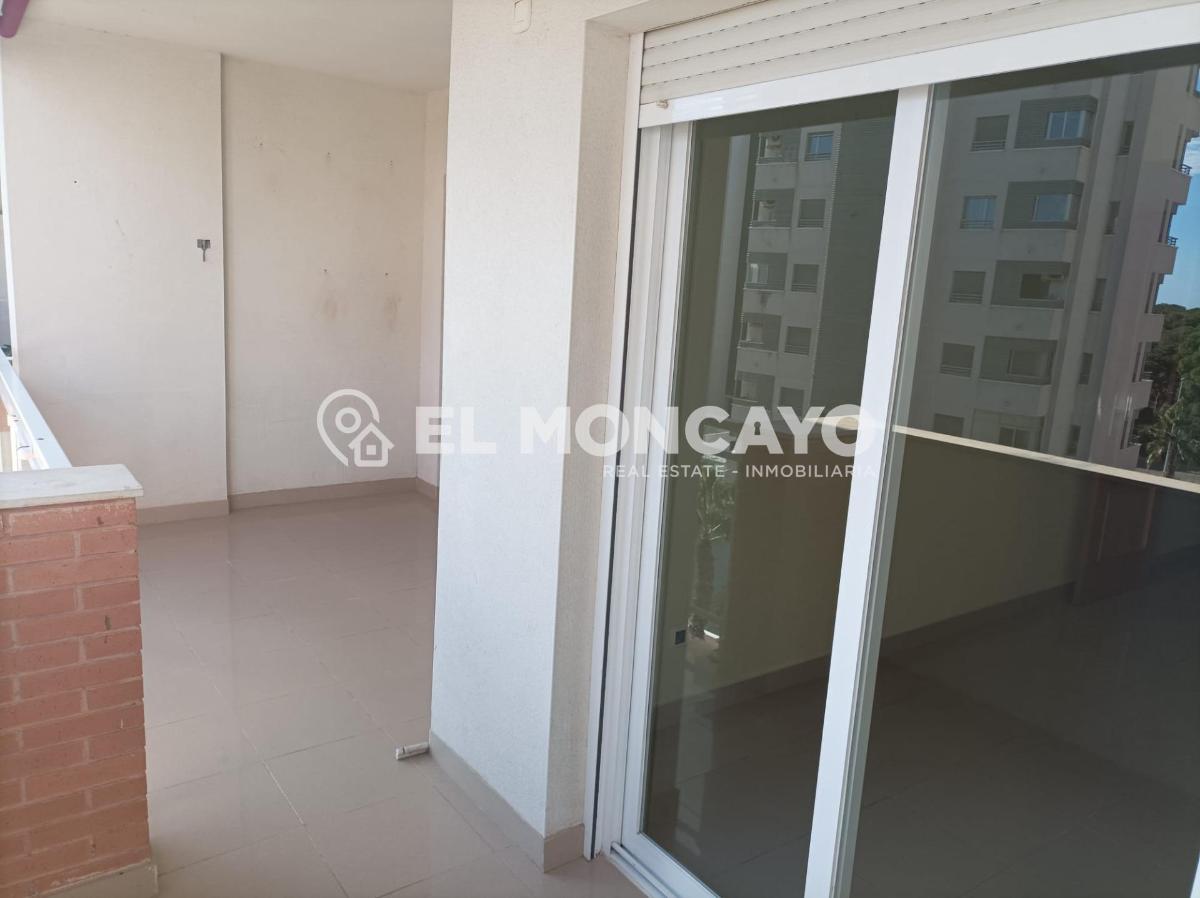 Apartment in Guardamar del Segura, Alicante, Spain 2 bedrooms, 97 sq.m. No. 183780