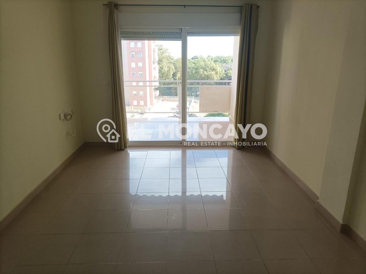Apartment in Guardamar del Segura, Alicante, Spain 2 bedrooms, 97 sq.m. No. 183780