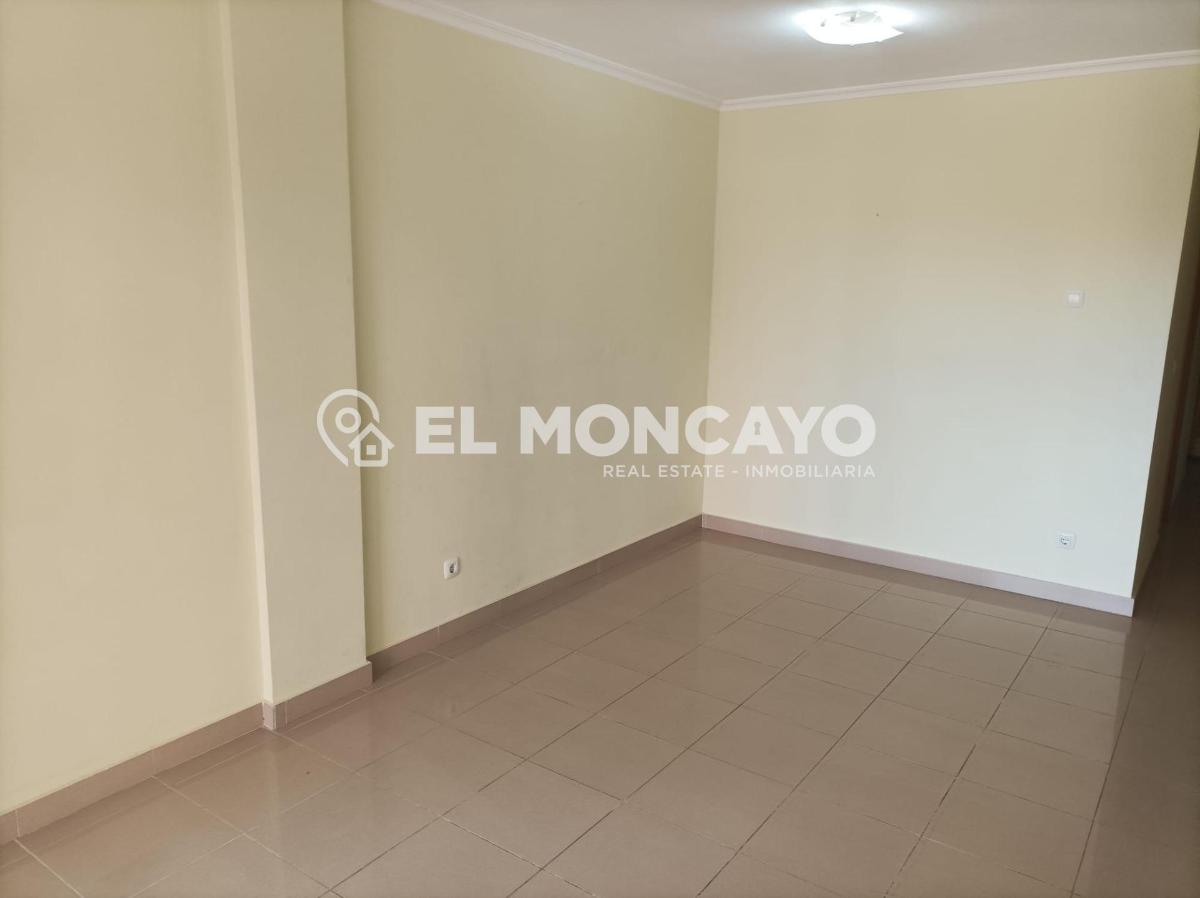 Apartment in Guardamar del Segura, Alicante, Spain 2 bedrooms, 97 sq.m. No. 183780