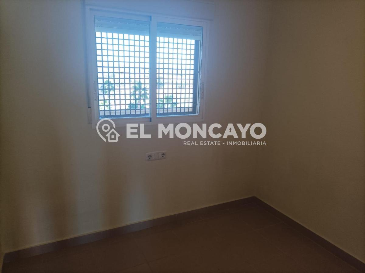 Apartment in Guardamar del Segura, Alicante, Spain 2 bedrooms, 97 sq.m. No. 183780