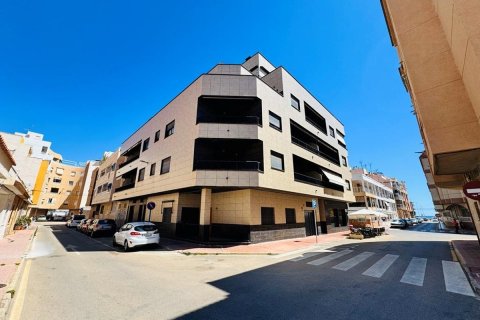 Wohnung zum Verkauf in La Mata, Alicante, Spanien 2 Schlafzimmer, 51 m2 Nr. 183778 - Foto 5