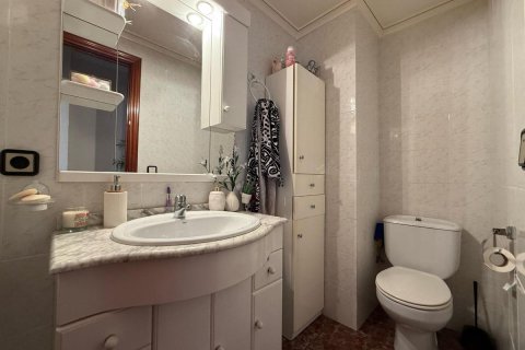 Wohnung zum Verkauf in Guardamar del Segura, Alicante, Spanien 3 Schlafzimmer, 81 m2 Nr. 183779 - Foto 20