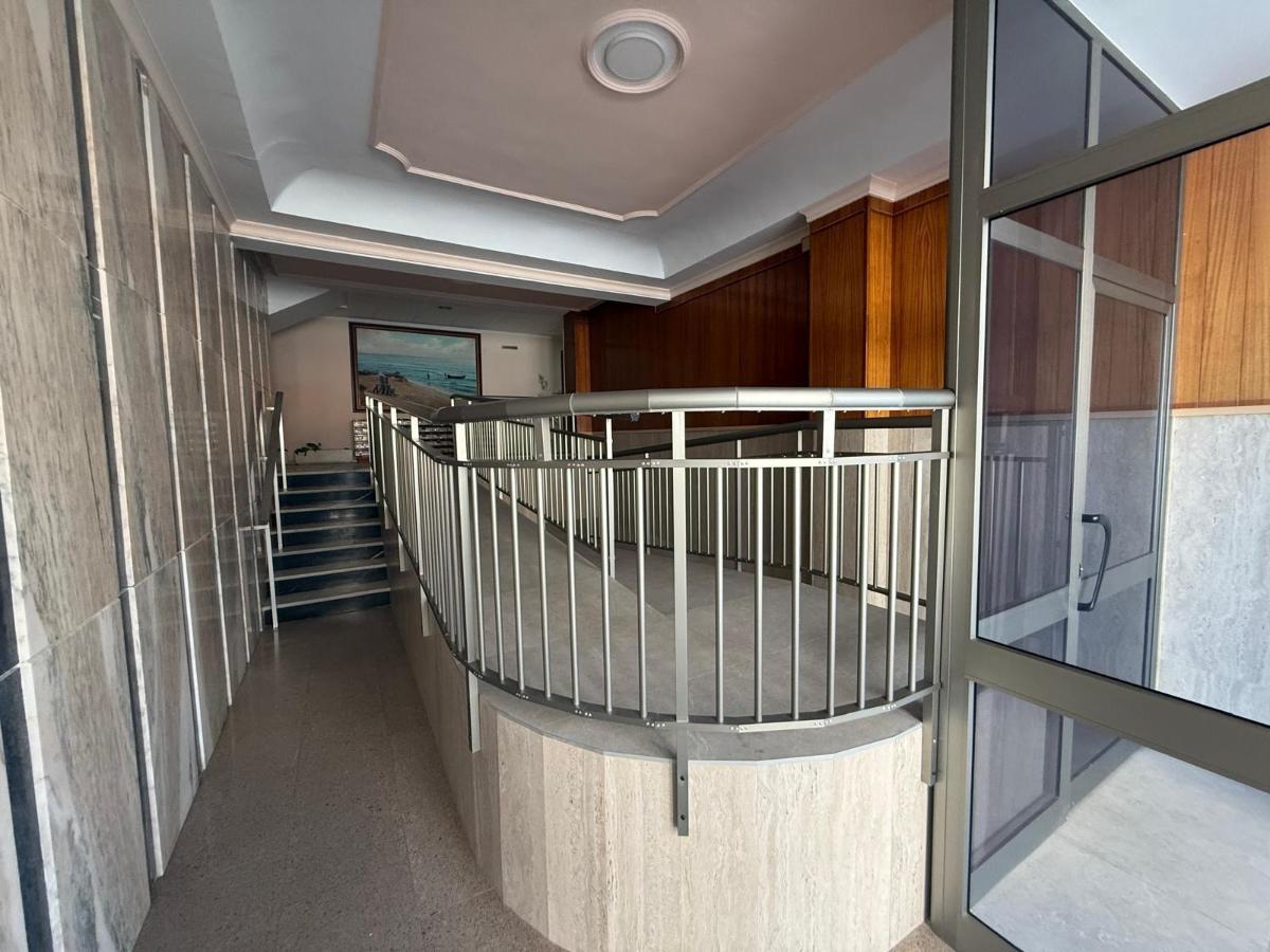 Apartment in Guardamar del Segura, Alicante, Spain 3 bedrooms, 81 sq.m. No. 183779