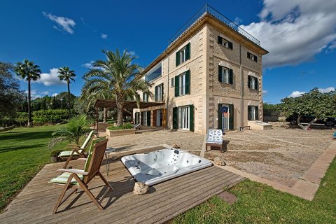 Villa in Mallorca, Spanien 6 Schlafzimmer, 600 m2 Nr. 148049