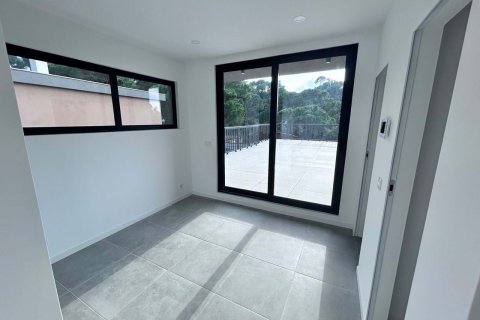 Dom w Begur, Girona, Hiszpania 4 pokoje, 219 mkw. nr 143861 – zdjęcie 17