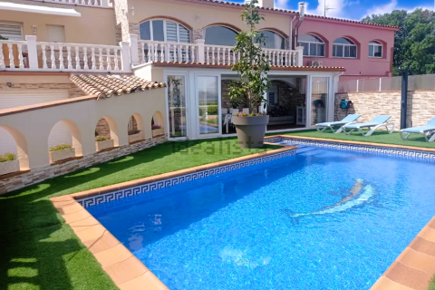 Villa in vendita a Els Masos De Pals, Girona, Spagna 5 camera, 323 mq. N° 143863 - foto 1