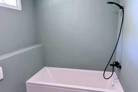 Hus till salu i Llagostera, Girona, Spanien 4 rum, 168 kvm. Nr. 143862 - foto 21