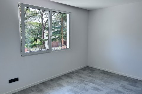 Hus till salu i Llagostera, Girona, Spanien 4 rum, 168 kvm. Nr. 143862 - foto 14