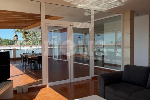 Villa till salu i Playa Paraiso, Tenerife, Spanien 4 sovrum, 220 kvm. Nr. 161762 - foto 19