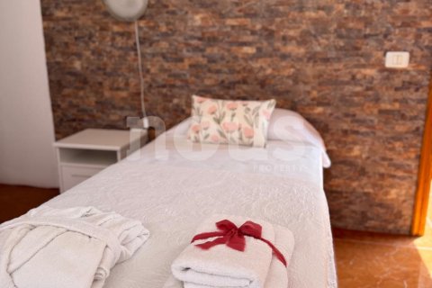 Villa till salu i Playa Paraiso, Tenerife, Spanien 4 sovrum, 220 kvm. Nr. 161762 - foto 29