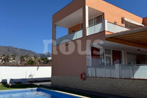 Villa till salu i Playa Paraiso, Tenerife, Spanien 4 sovrum, 220 kvm. Nr. 161762 - foto 2