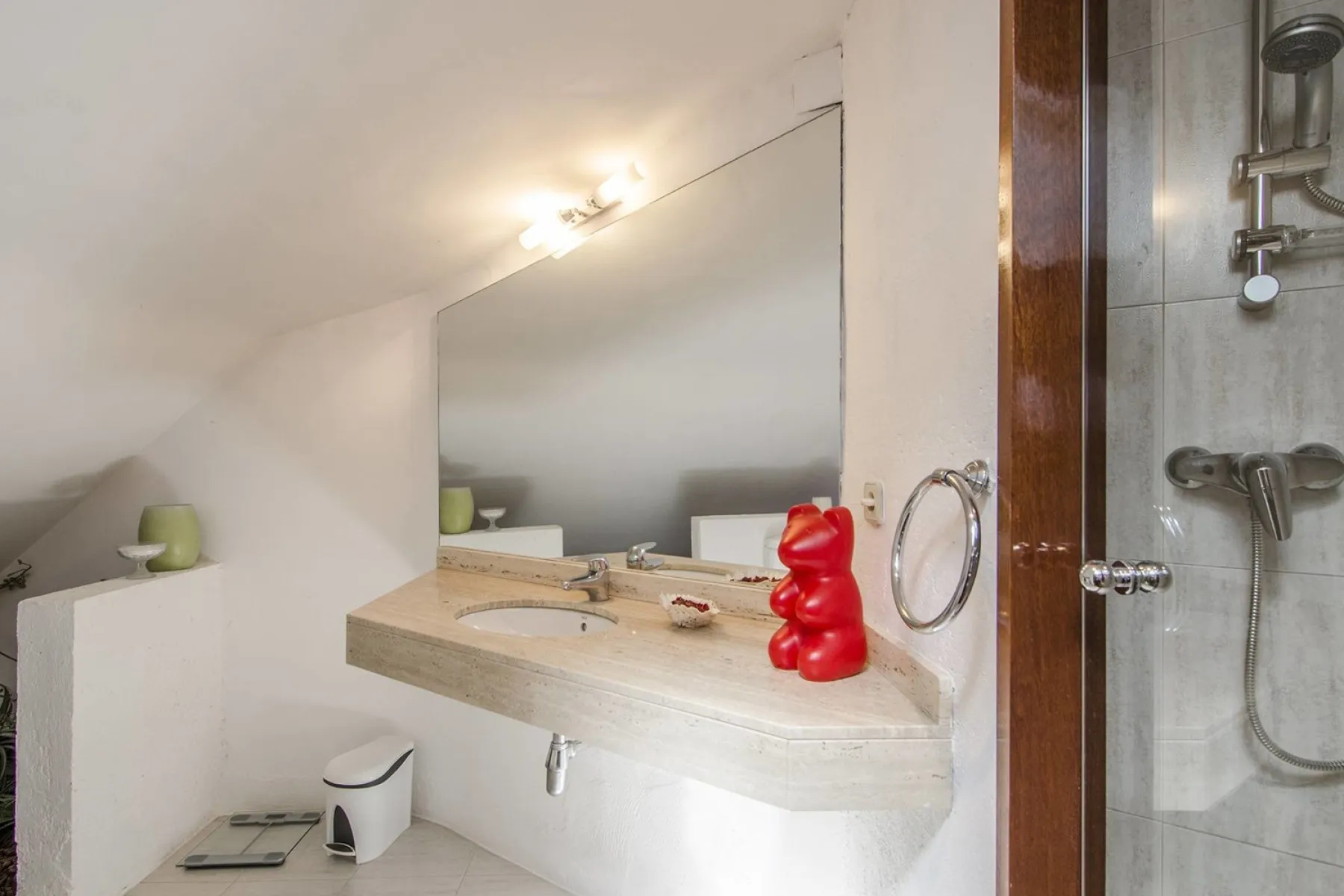 House in Barcelona, Spain 7 bedrooms, 1000 sq.m. No. 141105