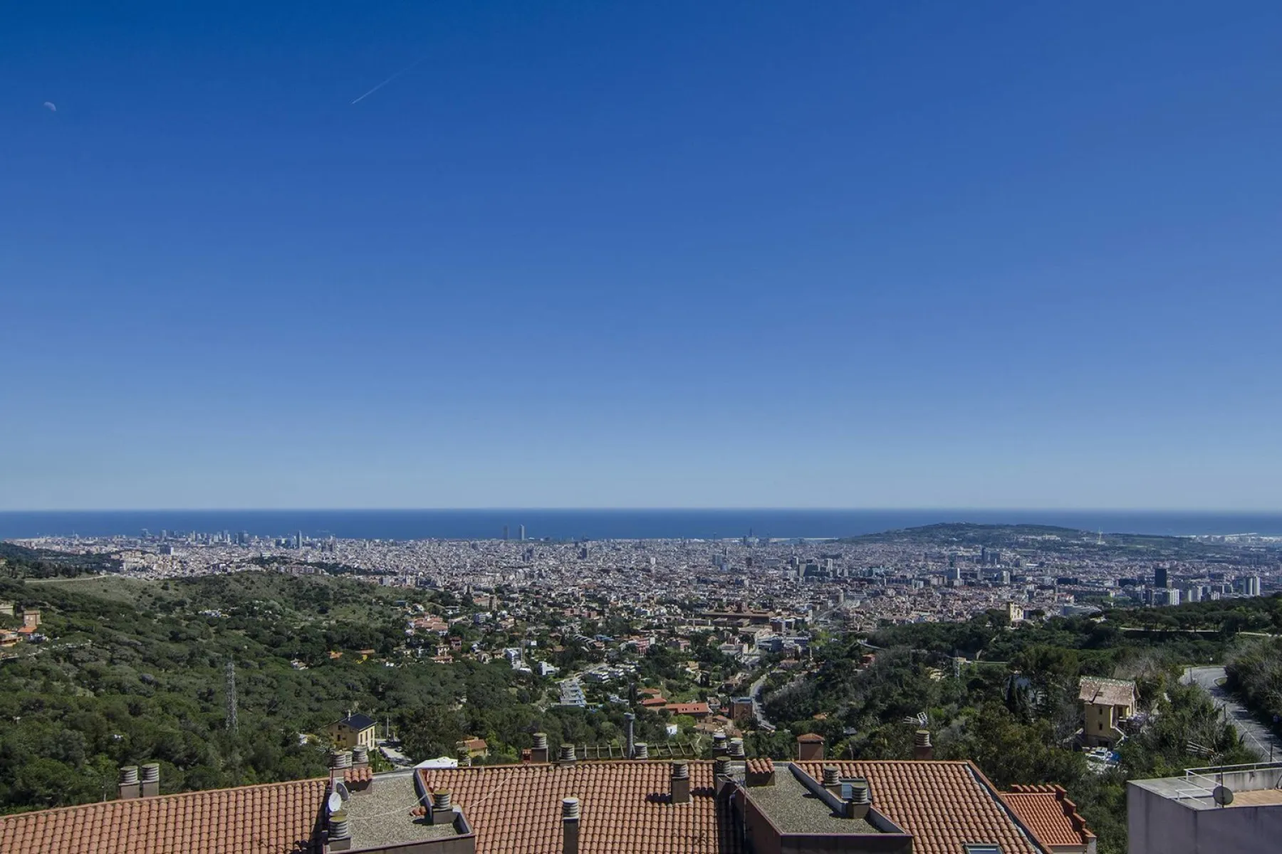 House in Barcelona, Spain 7 bedrooms, 1000 sq.m. No. 141105