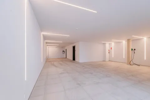 Сasa en venta en Barcelona, España 7 dormitorios, 710 m2 No. 141104 - foto 30