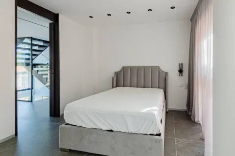 Сasa en venta en Barcelona, España 7 dormitorios, 710 m2 No. 141104 - foto 24