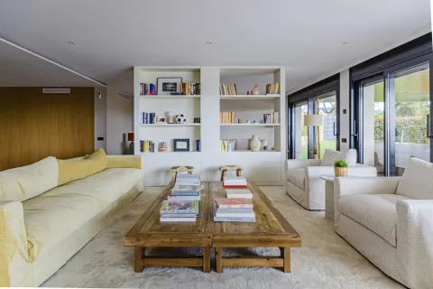 House zum Verkauf in Barcelona, Spanien 5 Schlafzimmer, Nr. 141102 - Foto 5