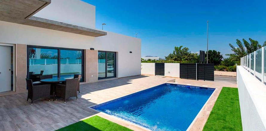 Villa en Daya Nueva, Alicante, España 3 dormitorios, 101 m2 No. 140196