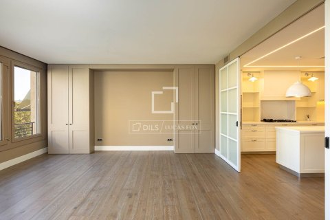 Appartamento in vendita a Barcelona, Spagna 5 camere da letto, 340 mq. N° 192601 - foto 10