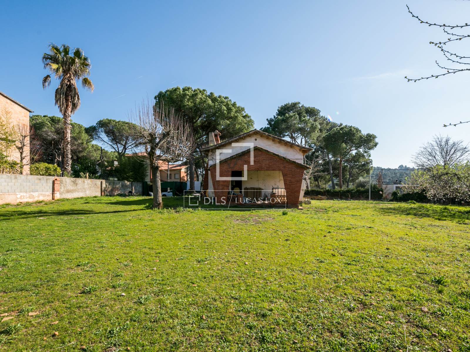 Tontti Sant Cugat Del Valles, Barcelona, Espanja 2048 m2 No. 192599