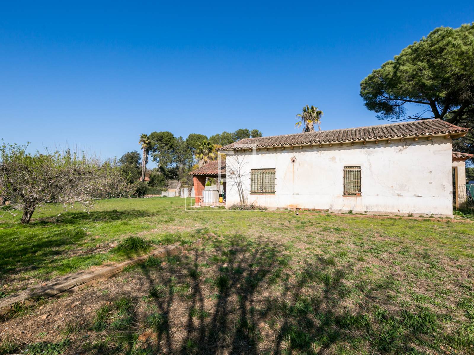 Tontti Sant Cugat Del Valles, Barcelona, Espanja 2048 m2 No. 192599