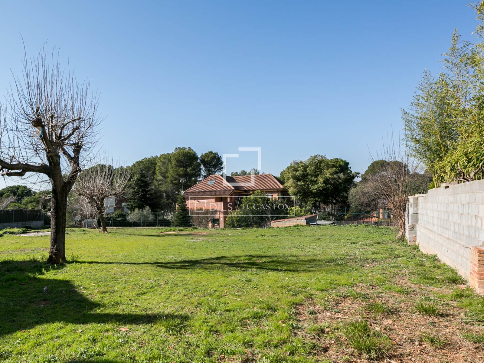 Tontti Sant Cugat Del Valles, Barcelona, Espanja 2048 m2 No. 192599