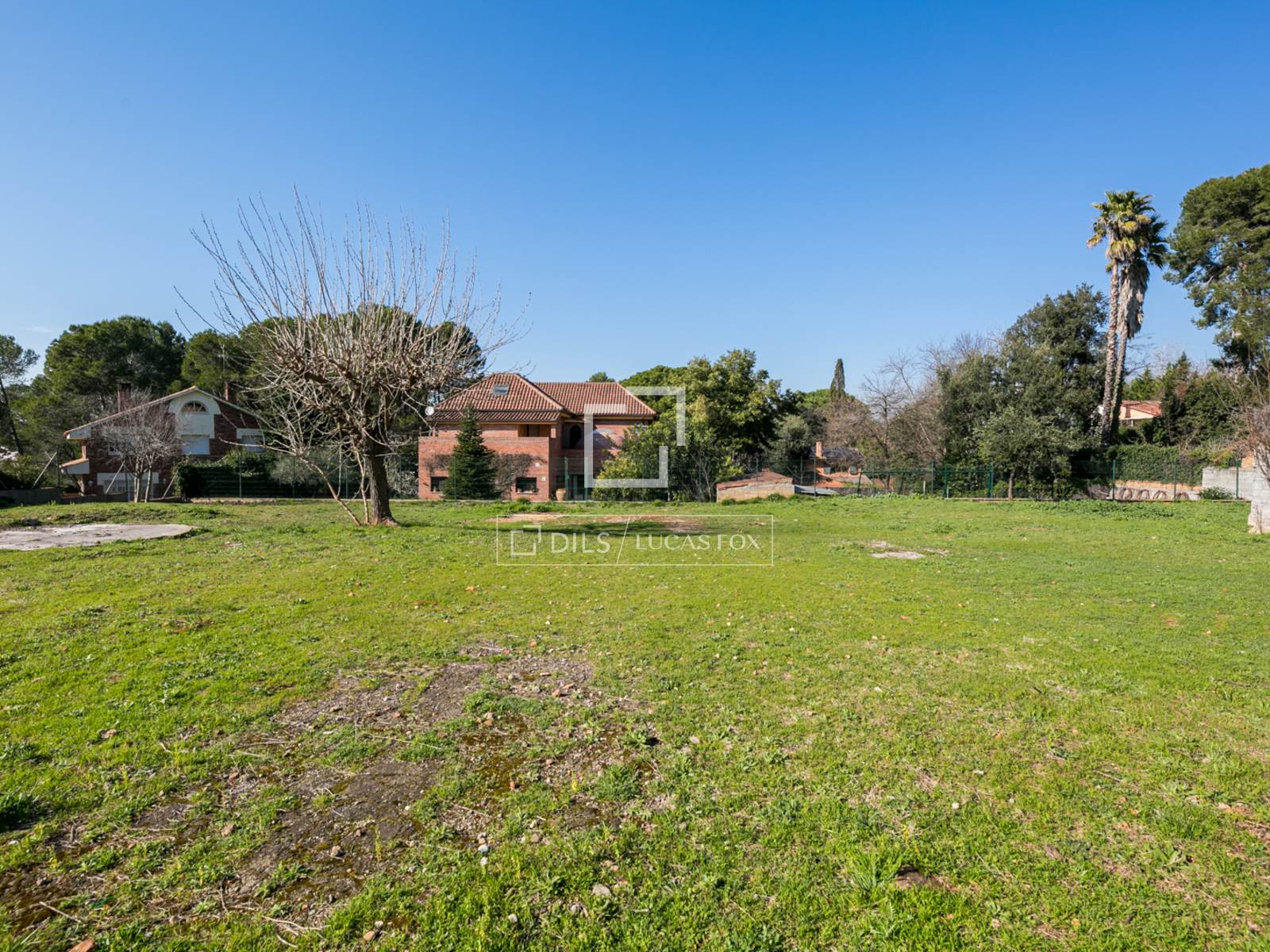 Tontti Sant Cugat Del Valles, Barcelona, Espanja 2048 m2 No. 192599