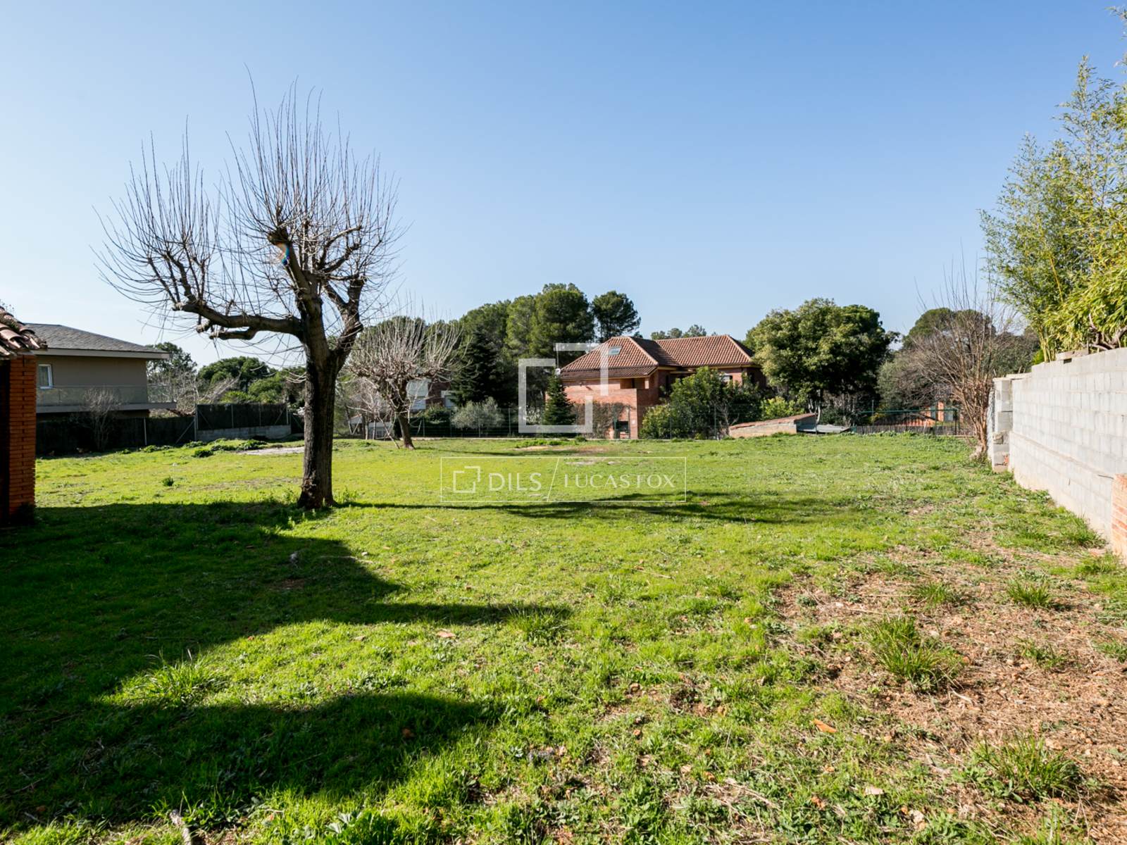 Tontti Sant Cugat Del Valles, Barcelona, Espanja 2048 m2 No. 192599