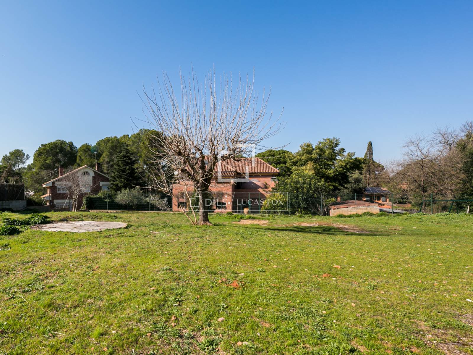 Tontti Sant Cugat Del Valles, Barcelona, Espanja 2048 m2 No. 192599
