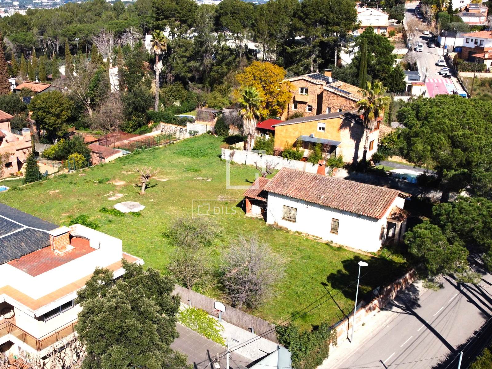 Tontti Sant Cugat Del Valles, Barcelona, Espanja 2048 m2 No. 192599