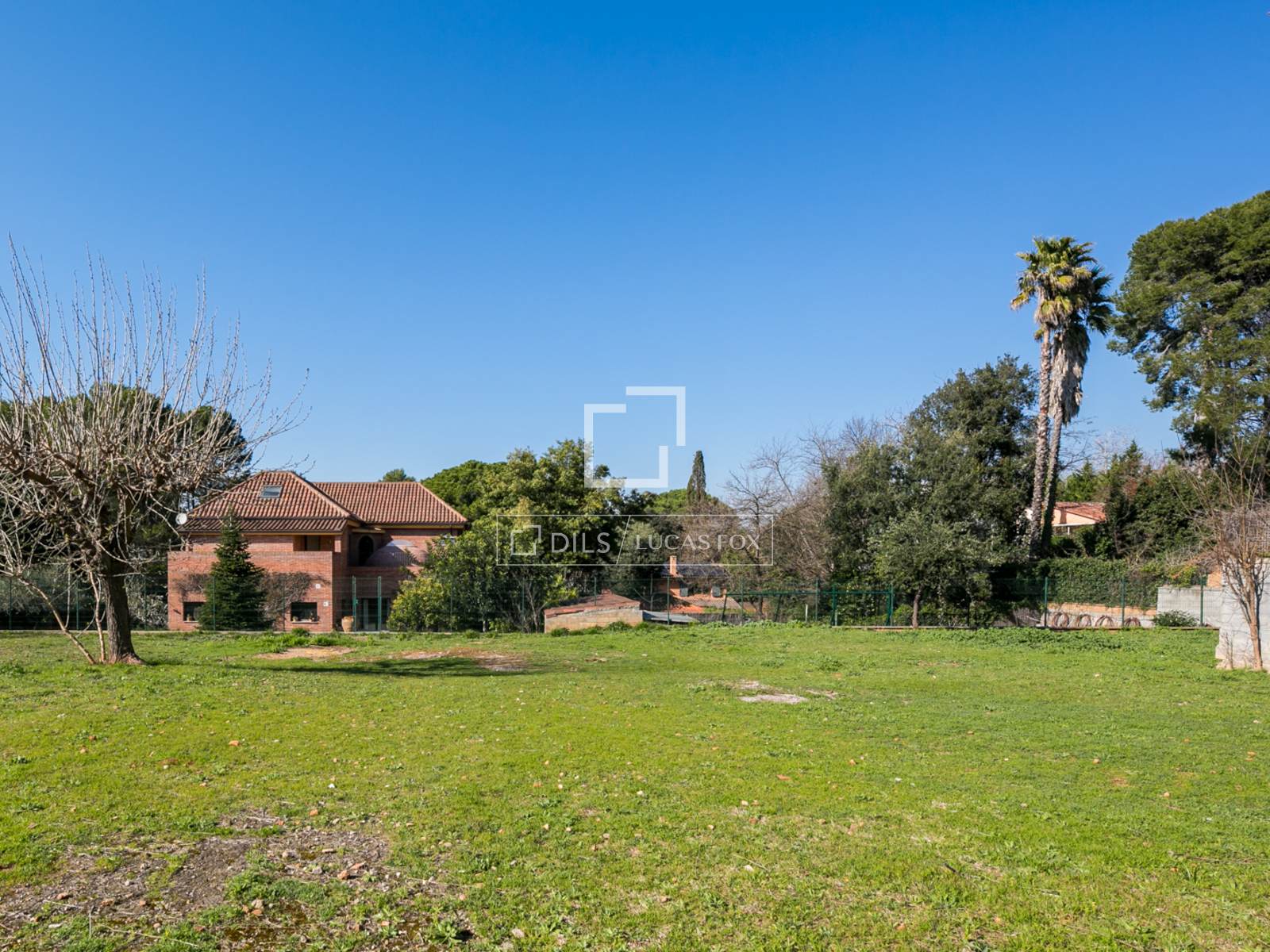 Tontti Sant Cugat Del Valles, Barcelona, Espanja 2048 m2 No. 192599