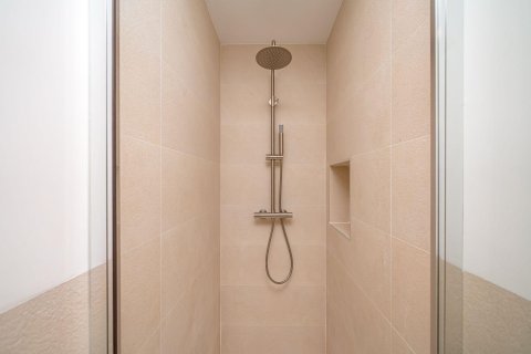 Apartamento en venta en Madrid, España 2 dormitorios, 115 m2 No. 141386 - foto 20