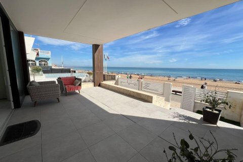 Villa till salu i La Mata, Alicante, Spanien 5 sovrum, 94 kvm. Nr. 141383 - foto 7