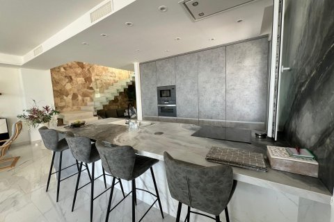 Villa till salu i La Mata, Alicante, Spanien 5 sovrum, 94 kvm. Nr. 141383 - foto 13