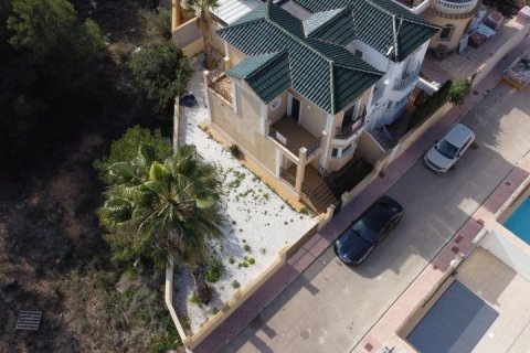 Villa for sale Alicante, Spain 3 bedrooms, 181 sq.m. No. 115053 - photo 3