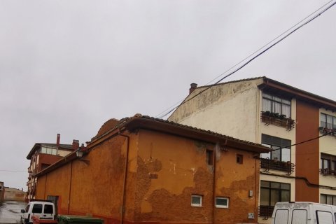 Commercial property for sale in Mansilla de las Mulas, Leon, Spain 232 sq.m. No. 185243 - photo 5
