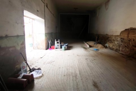 Commercial property for sale in Mansilla de las Mulas, Leon, Spain 232 sq.m. No. 185243 - photo 18