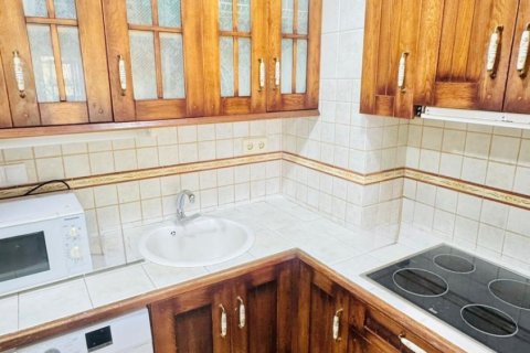 Lägenhet till salu Torrevieja, Alicante, Spanien 2 sovrum, 94 kvm. Nr. 139398 - foto 11