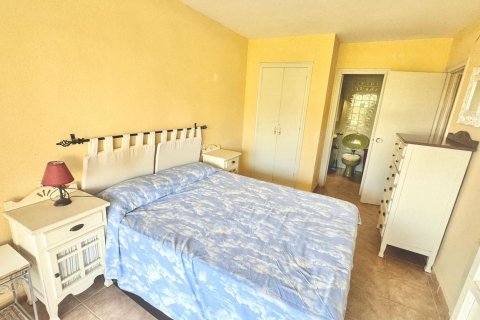 Lägenhet till salu Torrevieja, Alicante, Spanien 2 sovrum, 94 kvm. Nr. 139398 - foto 18