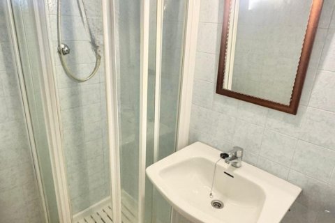 Lägenhet till salu Torrevieja, Alicante, Spanien 2 sovrum, 94 kvm. Nr. 139398 - foto 24
