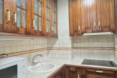 Lägenhet till salu Torrevieja, Alicante, Spanien 2 sovrum, 94 kvm. Nr. 139398 - foto 12