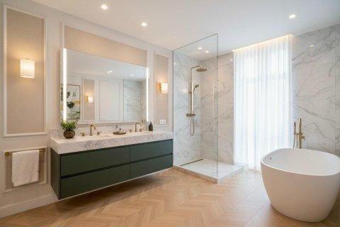 Apartment for sale in Madrid, Spain 2 bedrooms, 100 sq.m. No. 165581 - photo 10