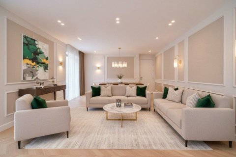 Apartment for sale in Madrid, Spain 2 bedrooms, 123 sq.m. No. 165587 - photo 9